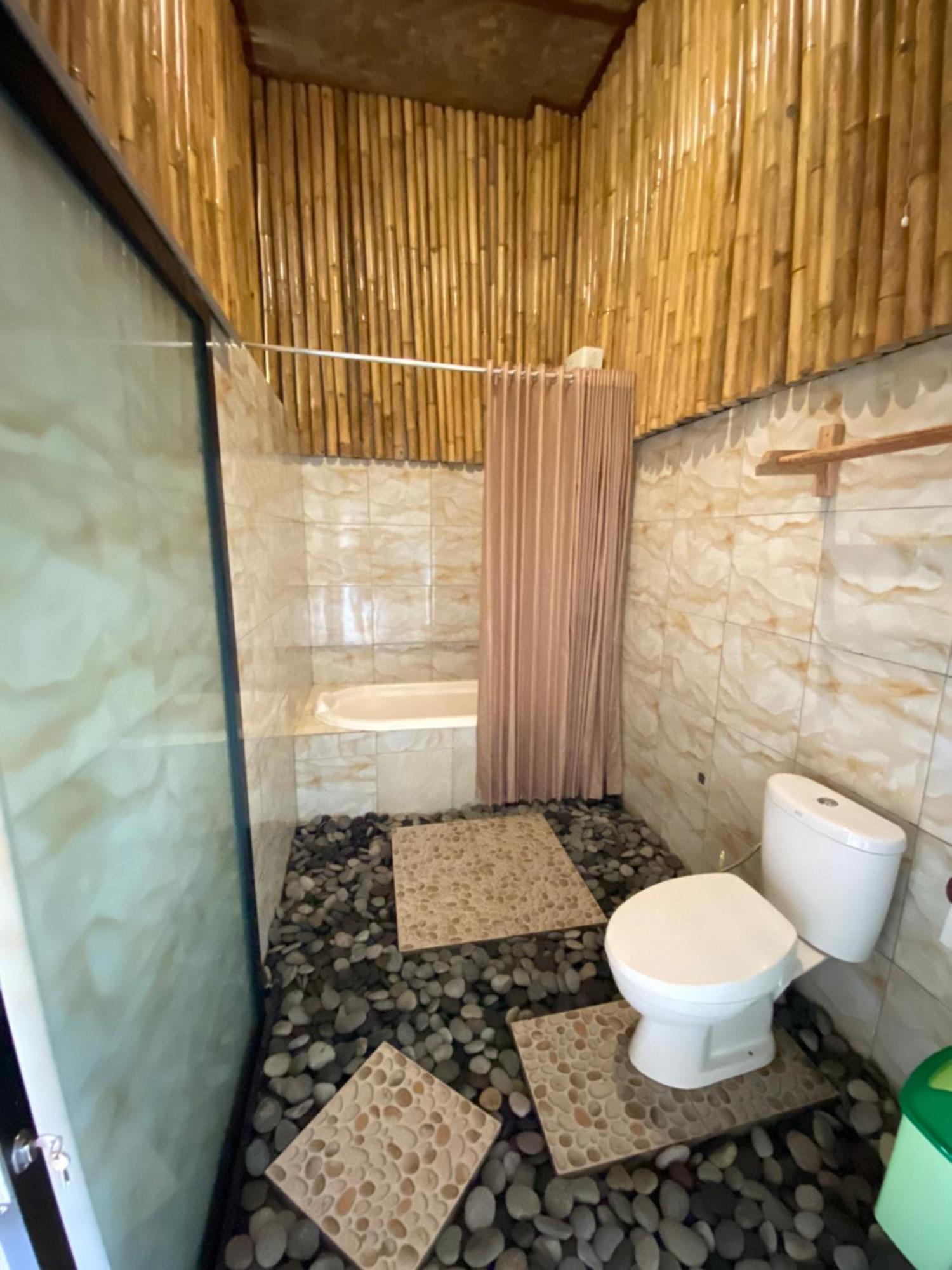 Lumbung Ayu Sari And Spa Сидемен Экстерьер фото