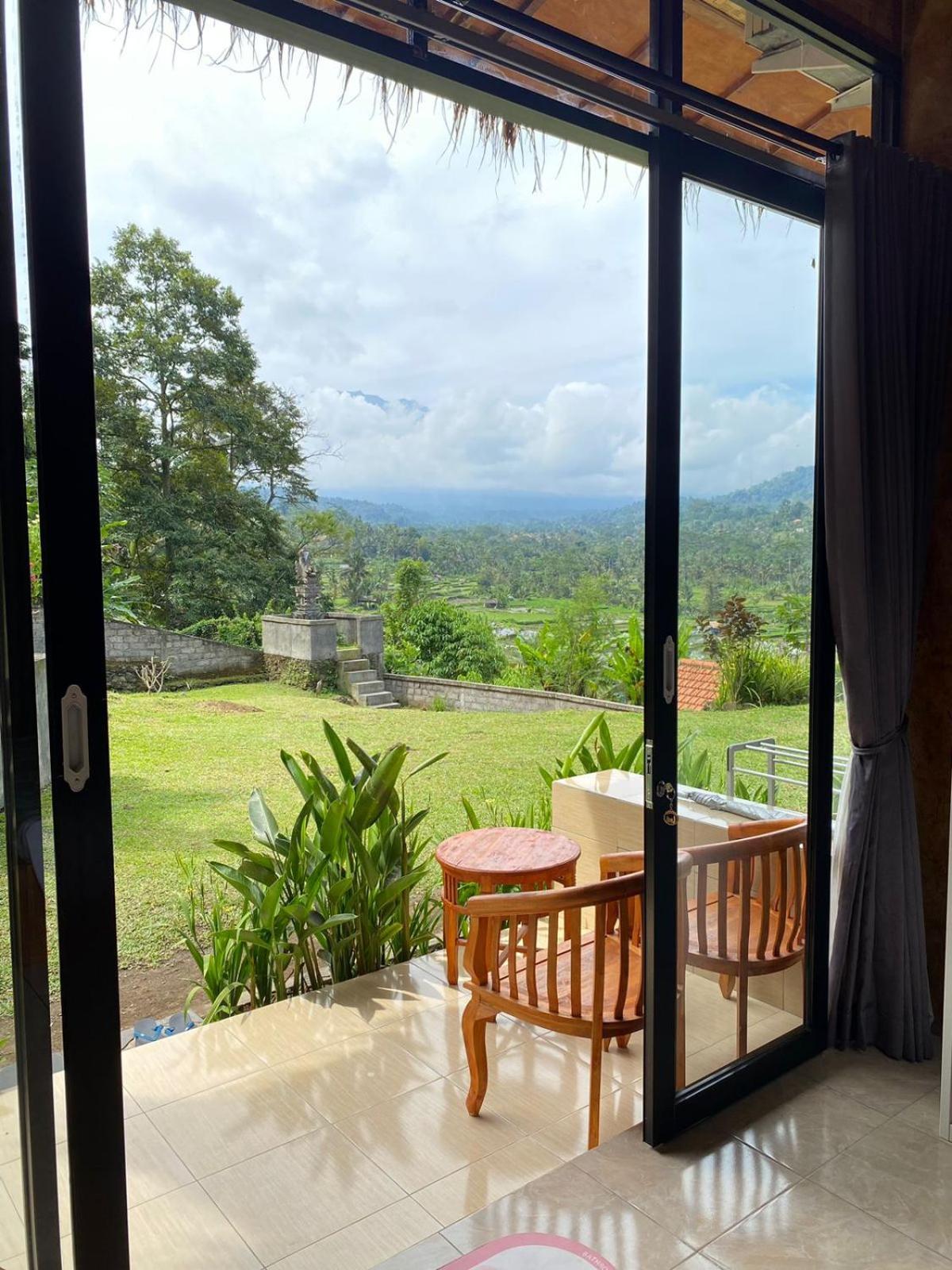 Lumbung Ayu Sari And Spa Сидемен Экстерьер фото