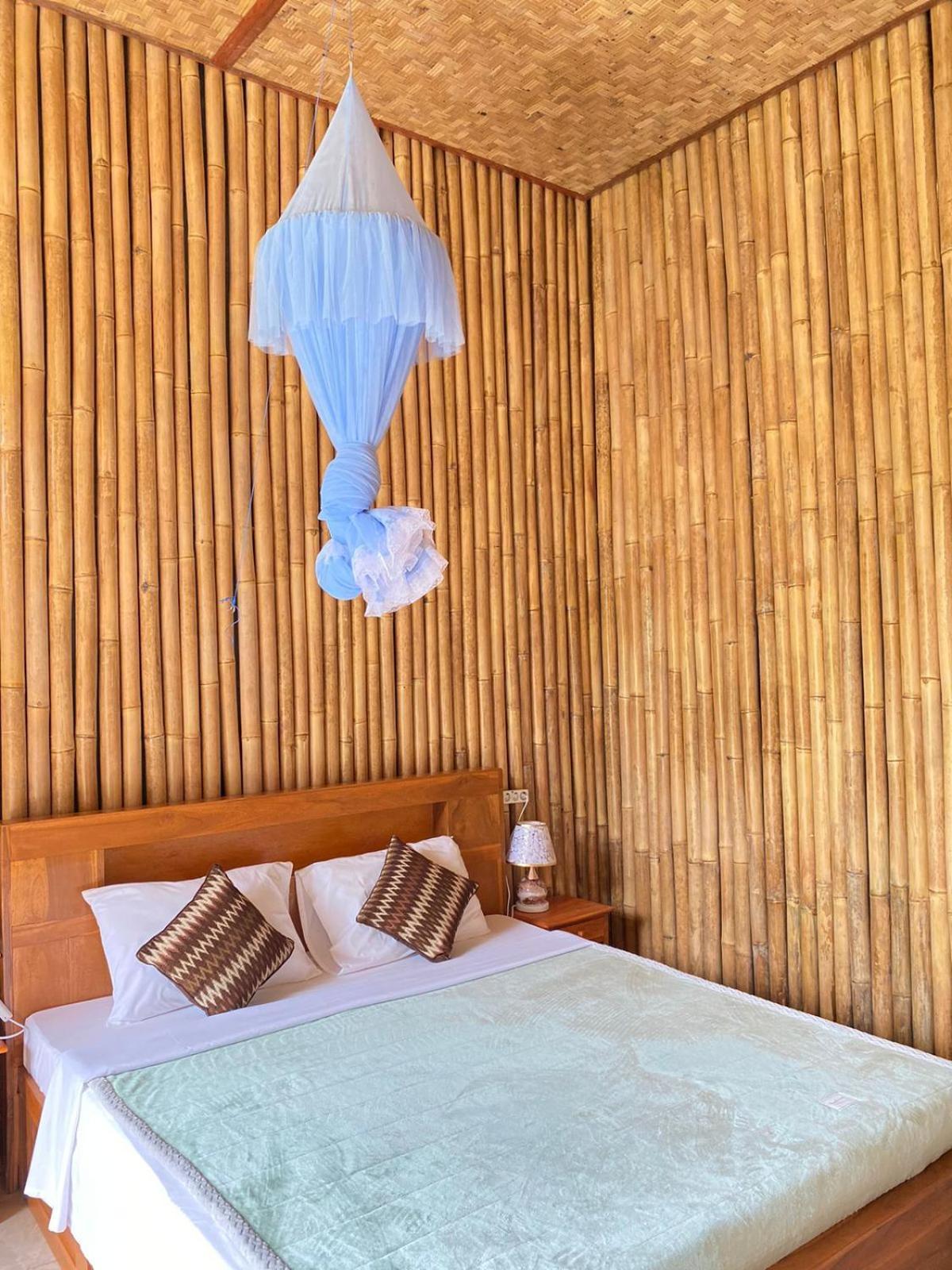 Lumbung Ayu Sari And Spa Сидемен Экстерьер фото